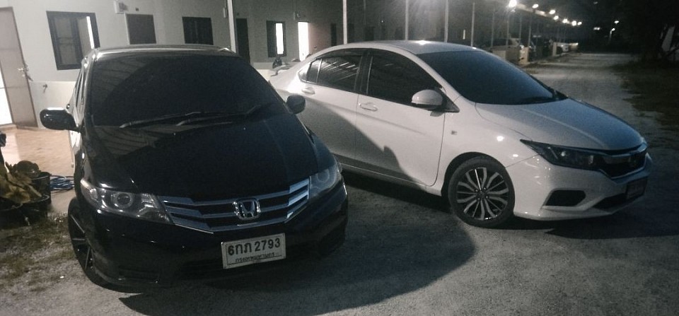 บริการรถรับจ้าง รถเหมา รถแท็กซี่