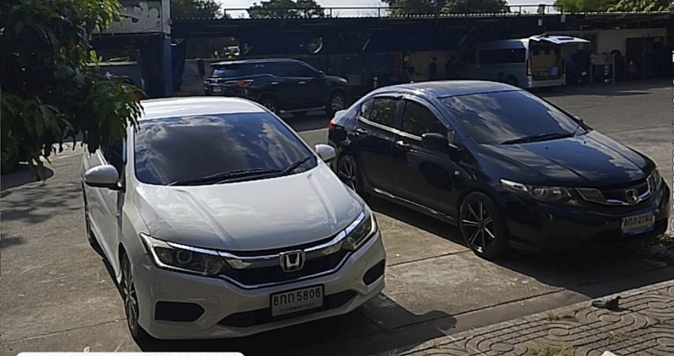 บริการรถรับจ้าง รถเหมา รถแท็กซี่