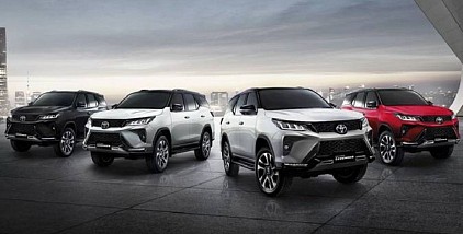 บริการรถเช่าพร้อมคนขับ เช่ารถ7ที่นั่ง SUV